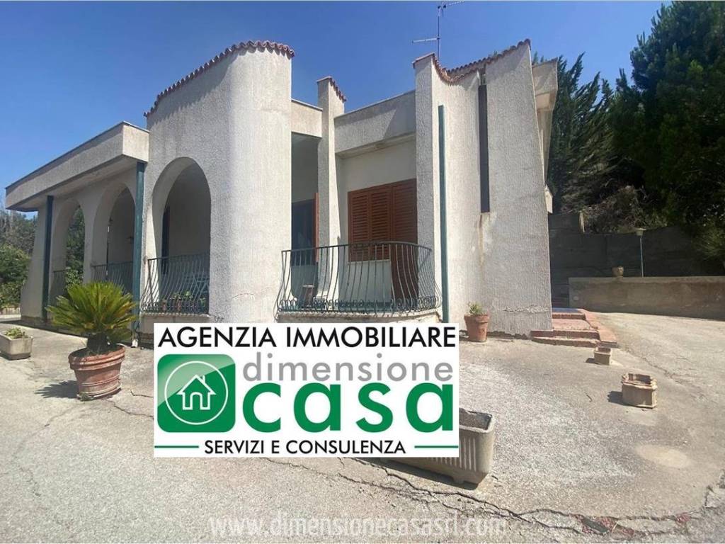 Villa a Caltanissetta in Via II Fontane, 113 - Foto 2