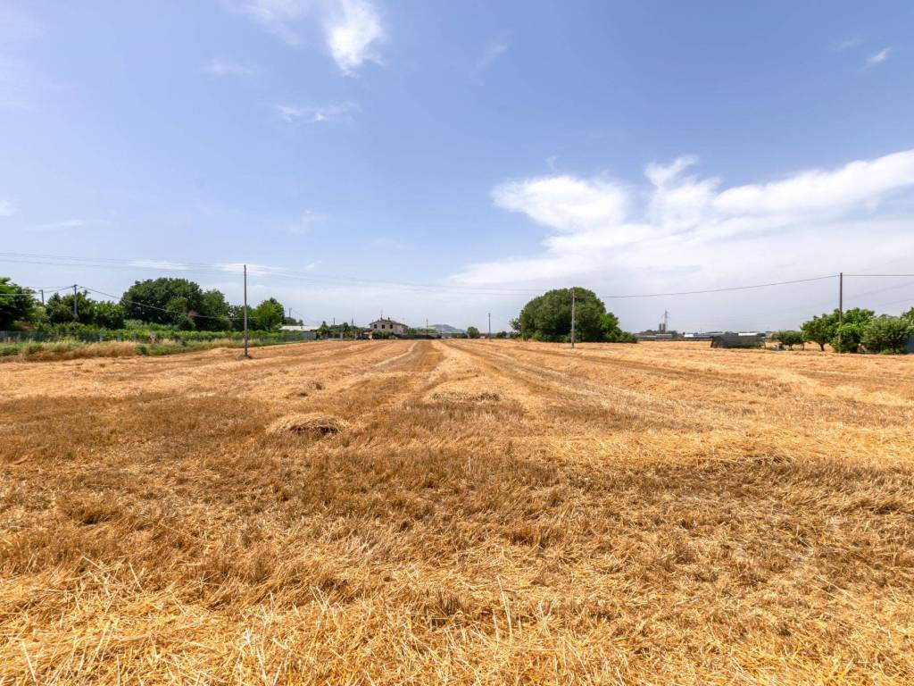 Terreno a Civitanova marche in Via del Torrione - Foto 2