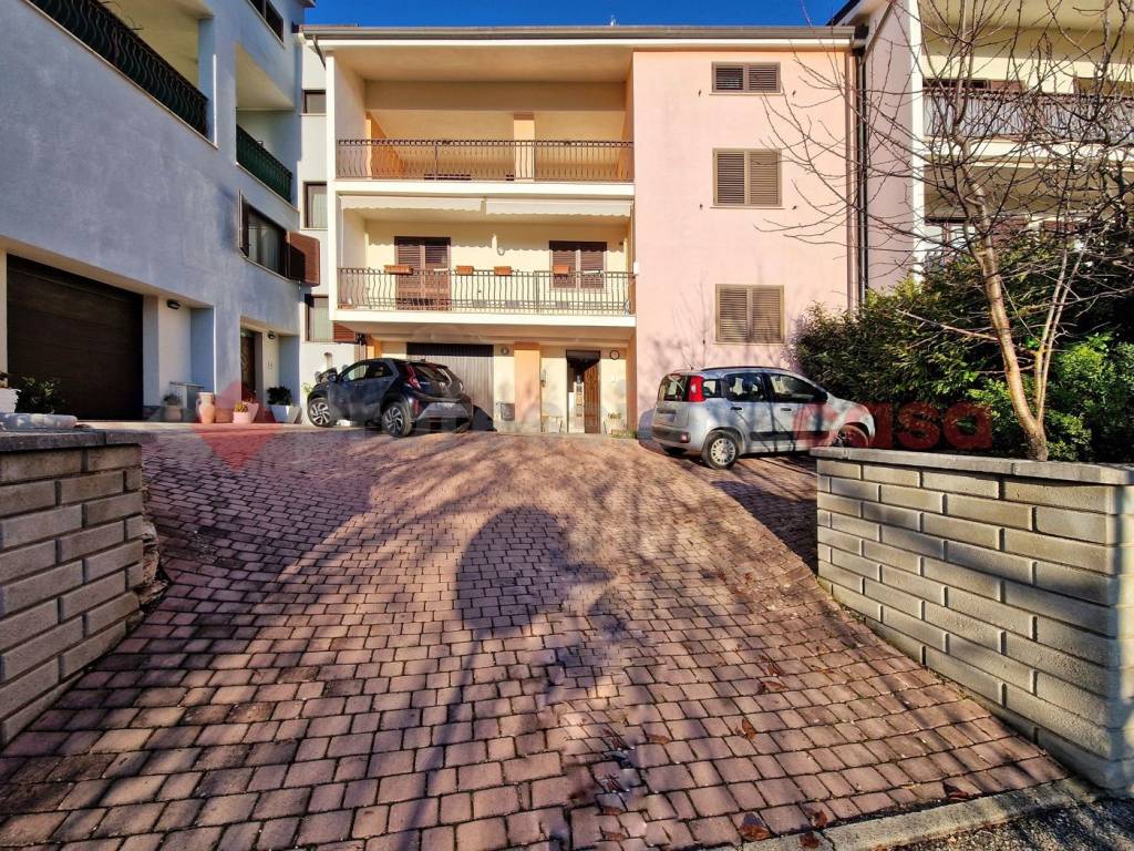 Villetta a schiera a L'aquila in Via Antonio Gramsci, 6 - Foto 2