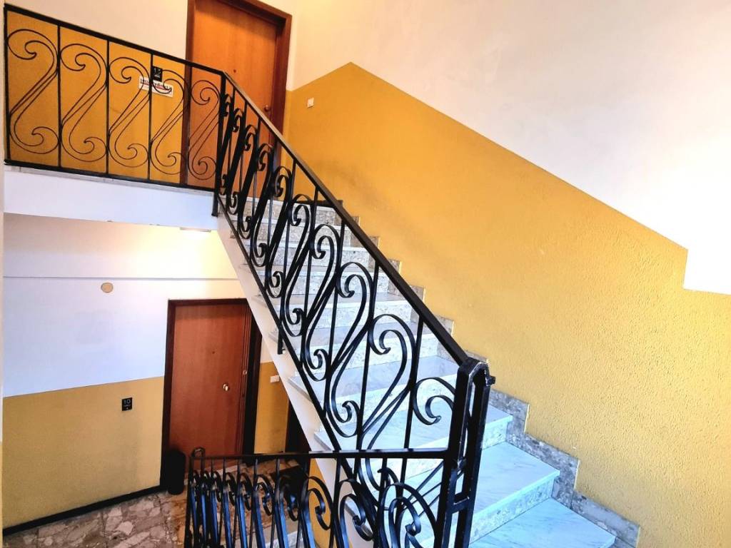 Appartamento a Spotorno in Via Liguria - Foto 5