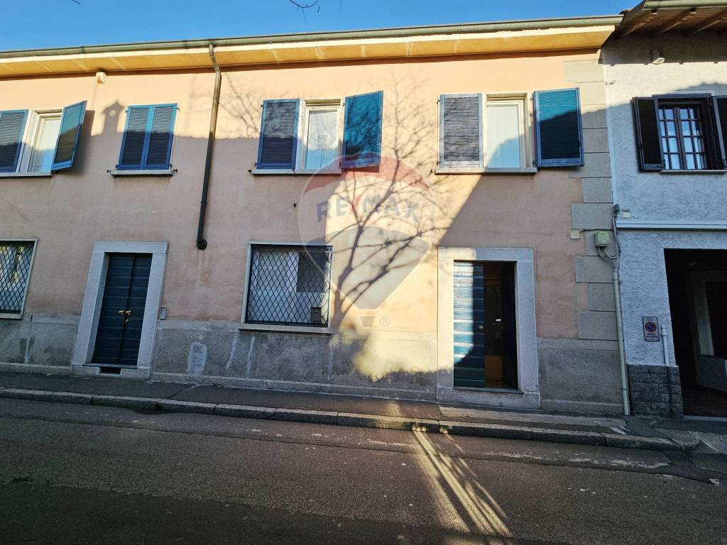 Immobile a Legnano in VIA BRAMANTE, 150 - Foto 1