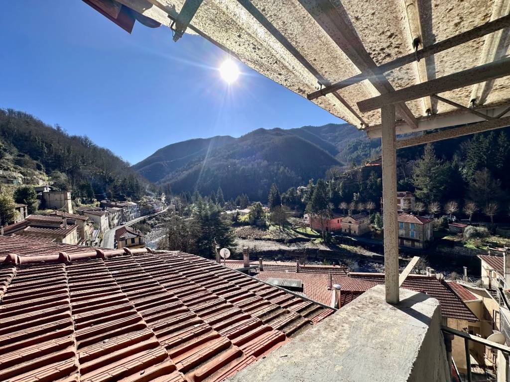 Appartamento a Molini di triora in Via Giulio Cesare, 19 - Foto 5