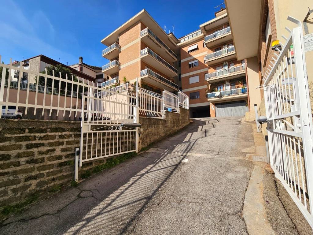 Appartamento a Frosinone in Via del Poggio, 15 - Foto 5