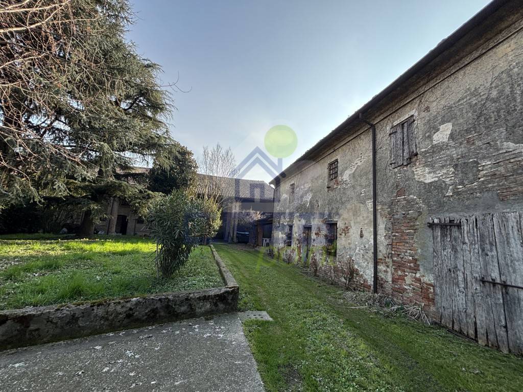 Rustico / casale a Torricella del pizzo - Foto 2