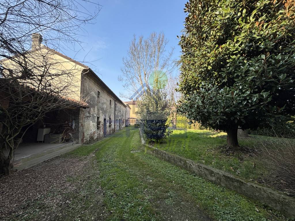 Rustico / casale a Torricella del pizzo - Foto 3