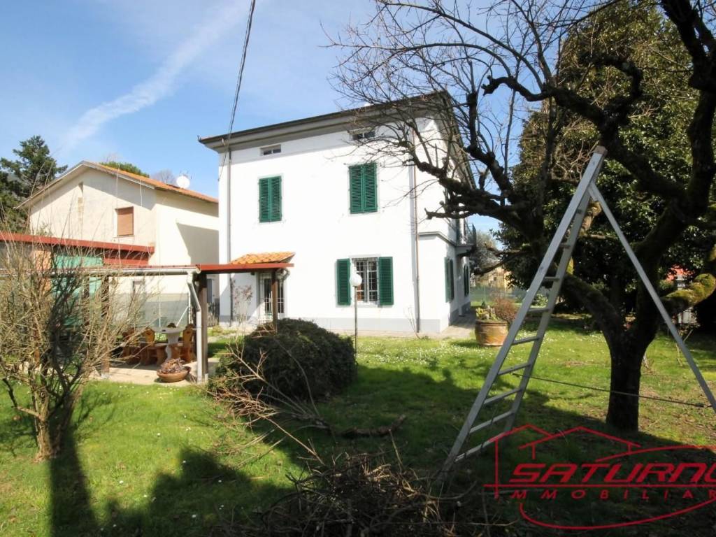 Villa a Lucca in Via Santa Maria del Giudice, , 55100 - Foto 5