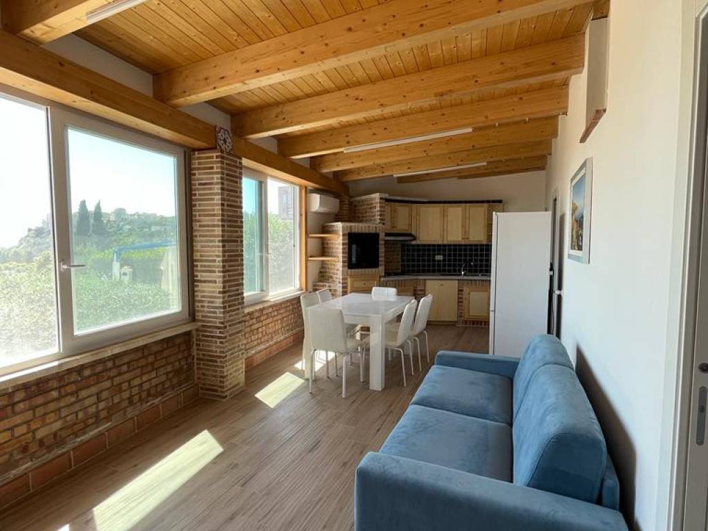 Villa a Sperlonga in Via dell'Angolo - Foto 2