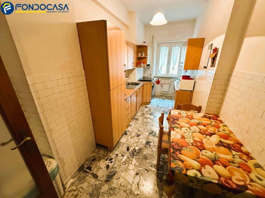 Appartamento a San benedetto del tronto in Viale de Gasperi - Foto 4