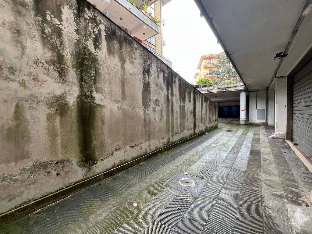 Box / garage a Cava de' tirreni in Via Corradino Schreiber - Foto 3