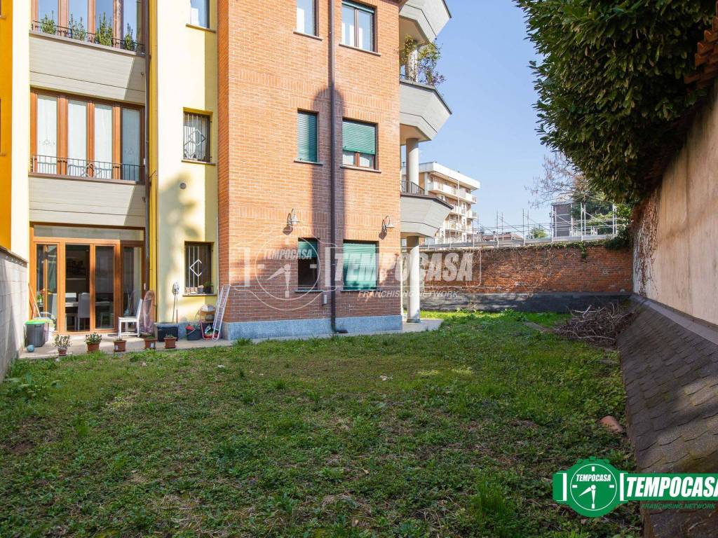Appartamento a Busto arsizio in Via Francesco Baracca 5 - Foto 3
