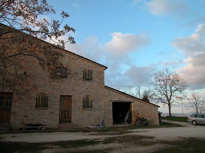 Rustico / casale a Pesaro in Strada della Pieve Vecchia - Foto 2