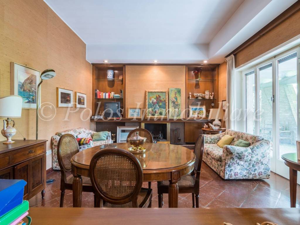 Villa a Montegiorgio in Via Faleriense Ovest, 8 - Foto 2