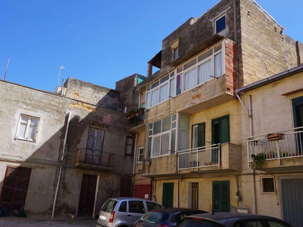 Appartamento a Castelvetrano in via G.Denaro - Foto 2
