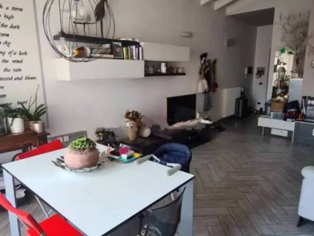 Attico / mansarda a Bisuschio in Via G. Bertini - Foto 2