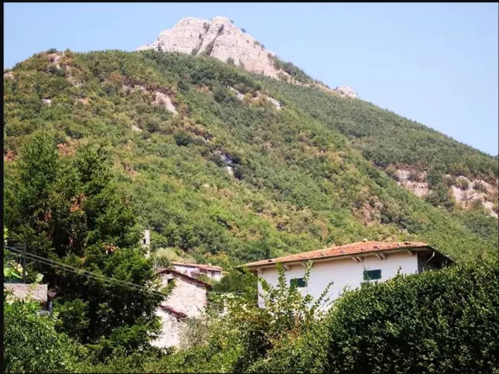 Casa indipendente a Bagni di lucca in Via Fosso Vico Pancellorum - Foto 3