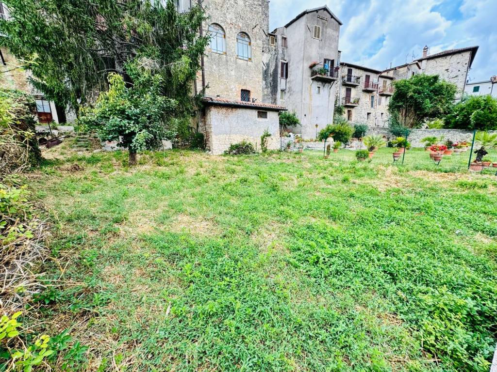 Appartamento a Monteleone sabino in Via Castello - Foto 2