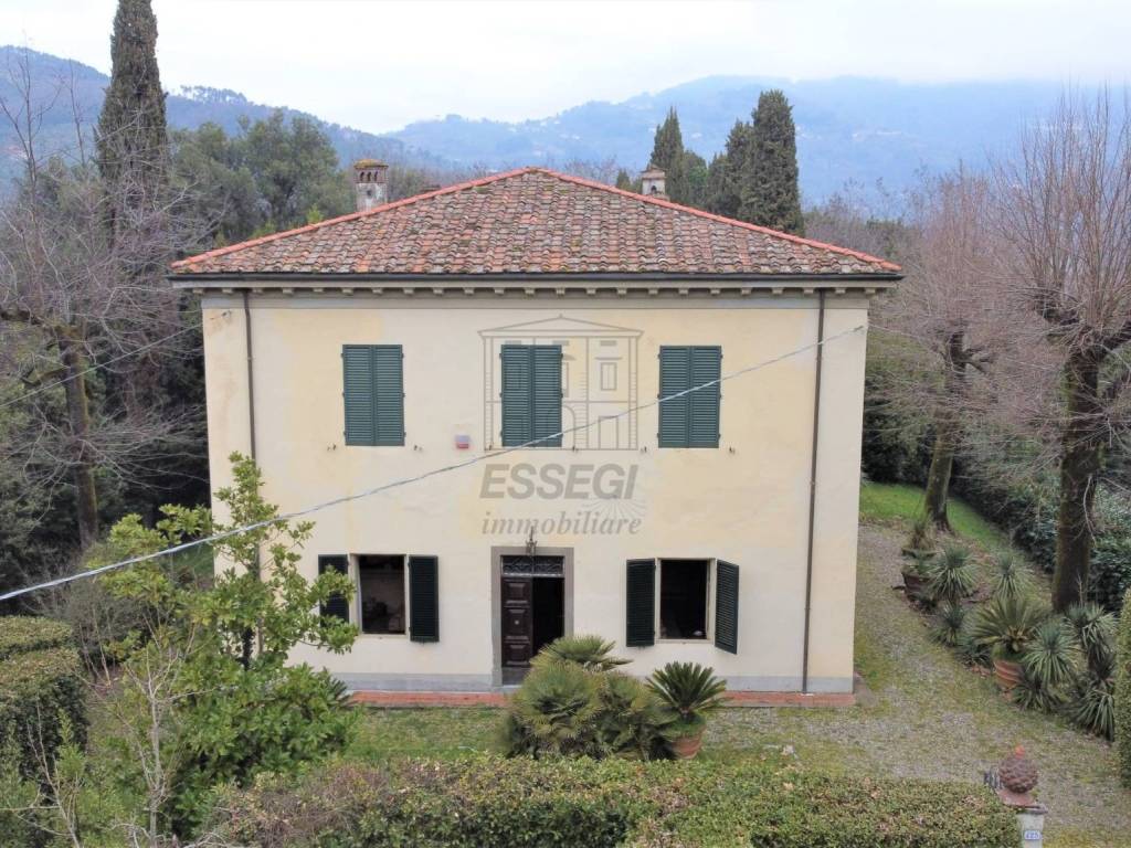 Villa a Lucca in via di montecatino - Foto 3