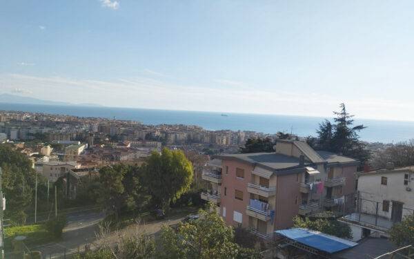 Appartamento a Salerno in Viale dei Pioppi - Foto 2