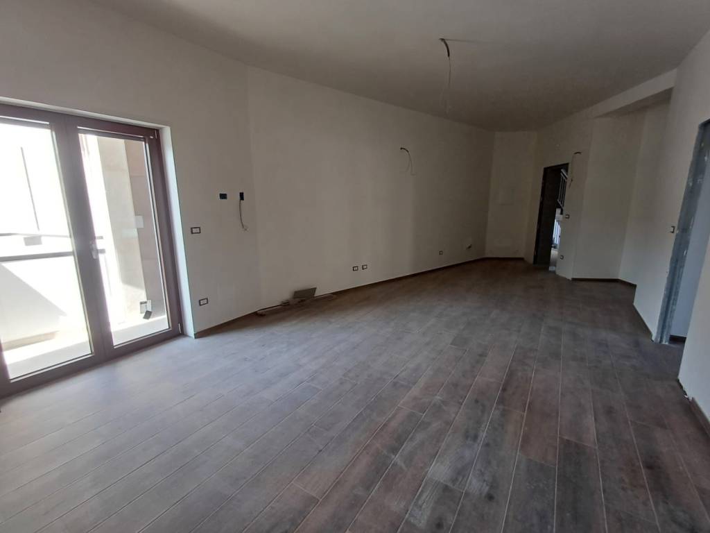 Appartamento a Castellaneta in Via Sacro Cuore - Foto 2