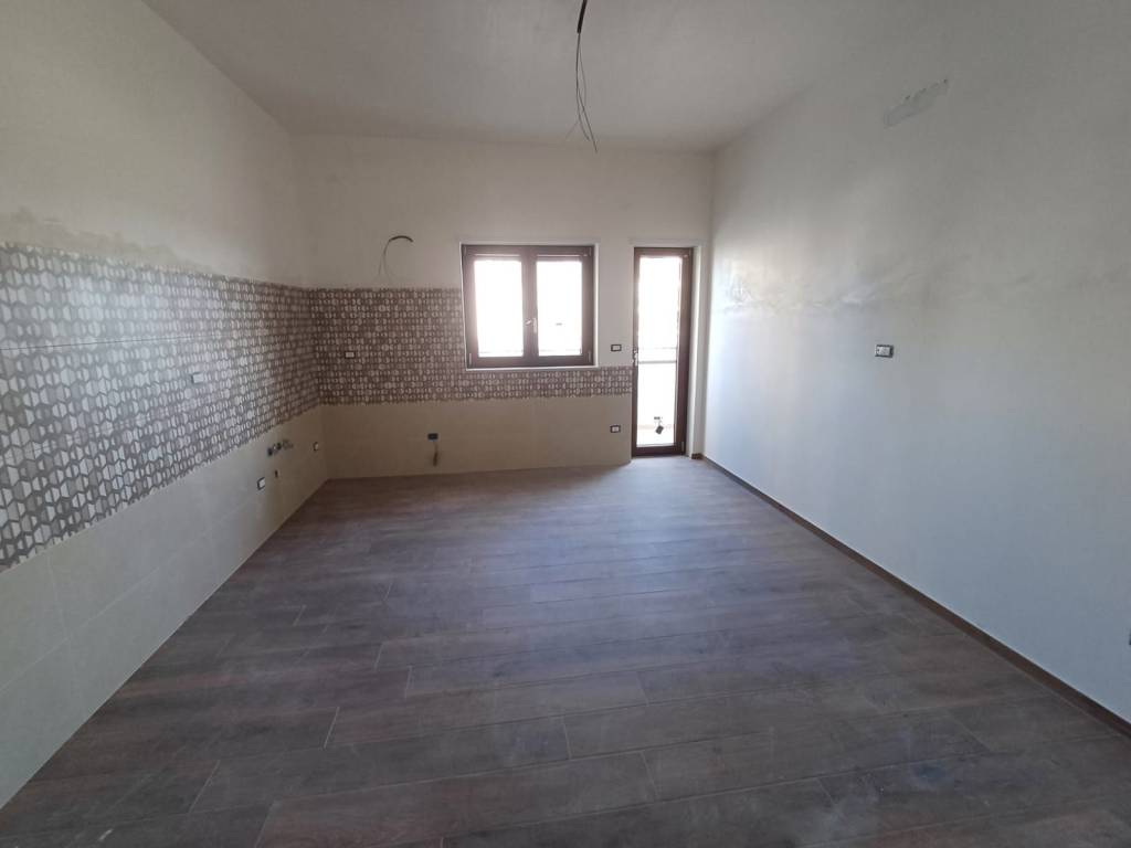 Appartamento a Castellaneta in Via Sacro Cuore - Foto 3