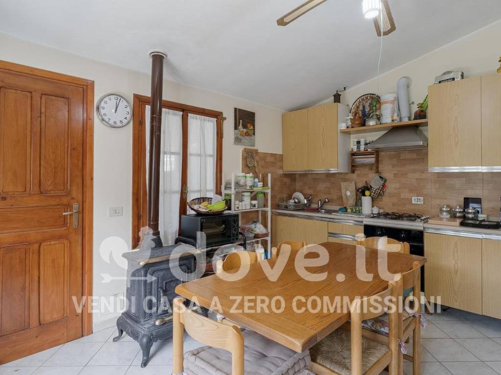 Casa indipendente a Apricale in Strada Provinciale 62 - Foto 3
