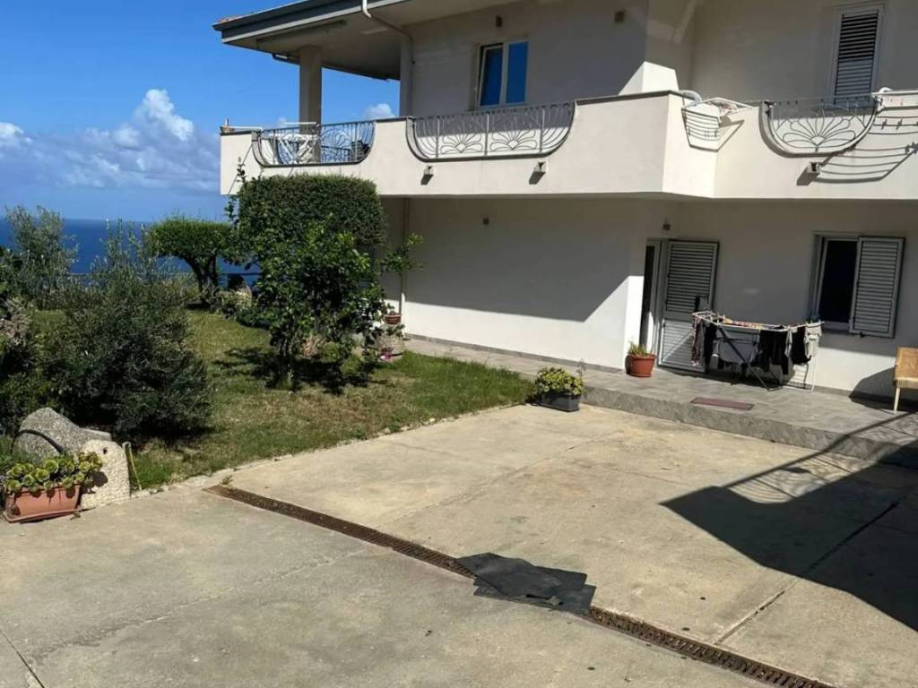 Villetta a schiera a Vibo valentia in Contrada le Calate - Foto 2
