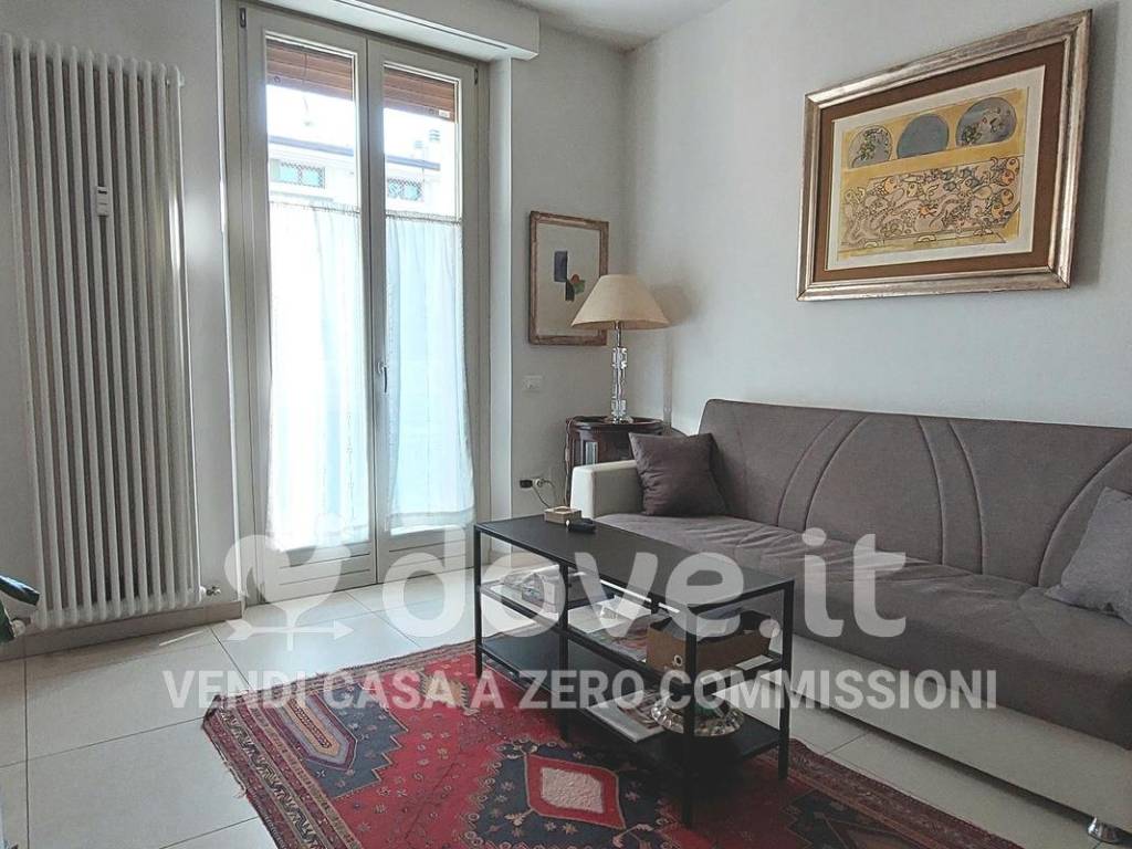 Appartamento a Pesaro in Viale Mario Pagano, 9 - Foto 2