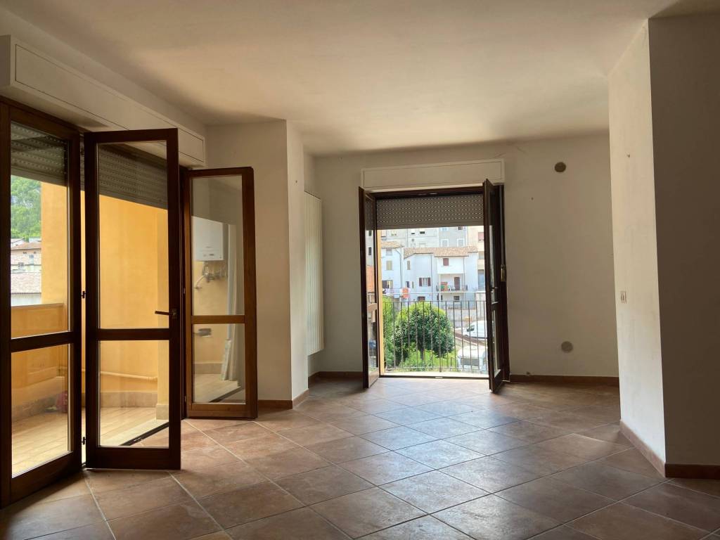 Appartamento a Gualdo tadino in Via Santa Margherita - Foto 4