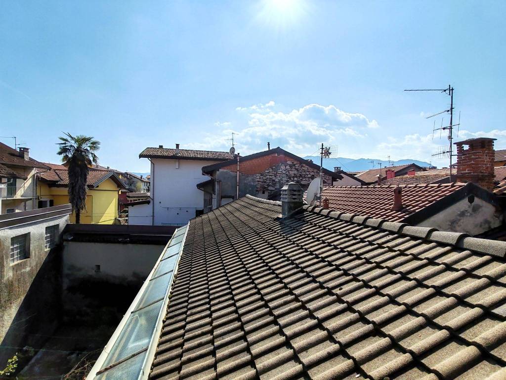 Appartamento a Verbania in Via dei Partigiani - Foto 5