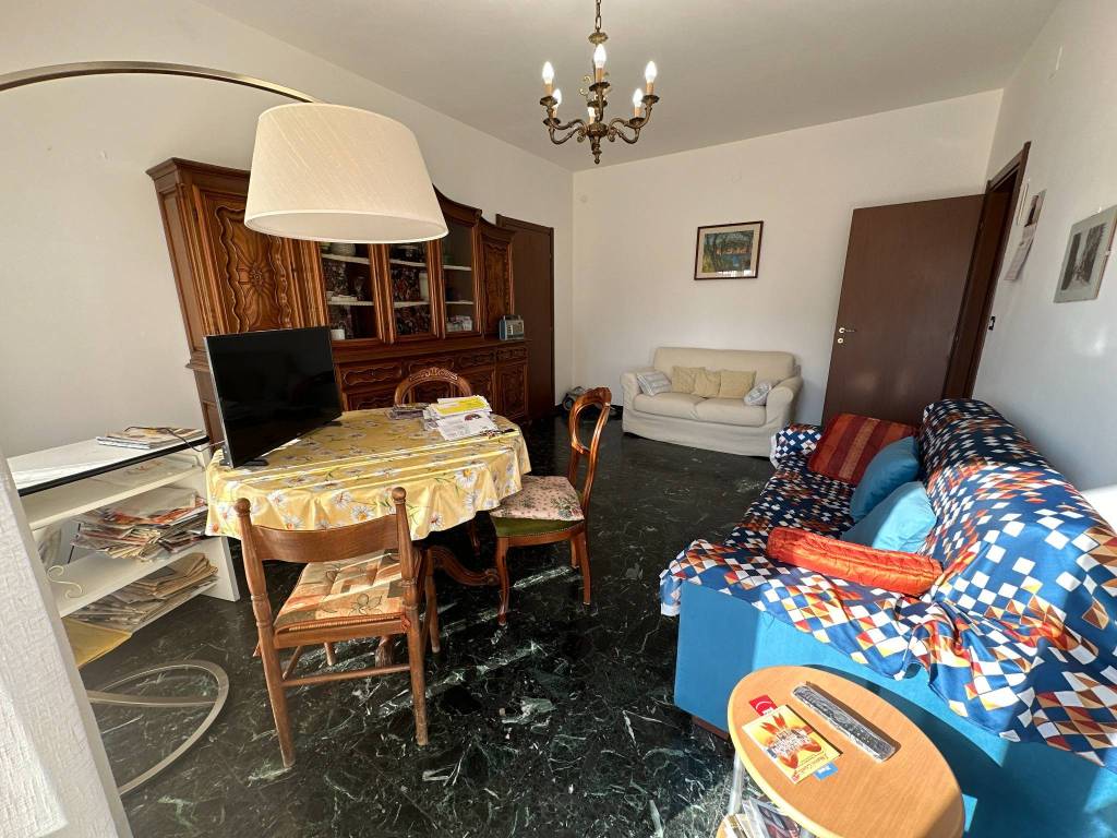 Appartamento a Finale ligure in Via del Cigno, 6 - Foto 4
