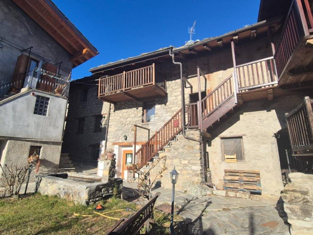 Appartamento a Gignod in Frazione Crè, 57 - Foto 2