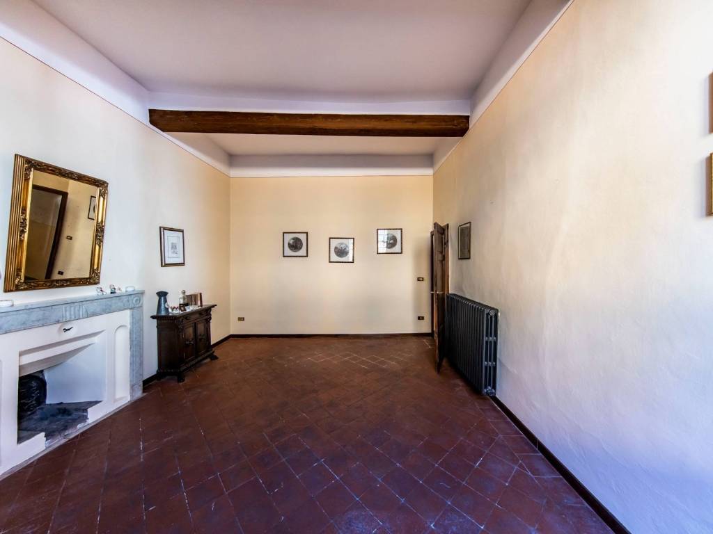 Appartamento a Pescia in Piazza Giuseppe Mazzini - Foto 2