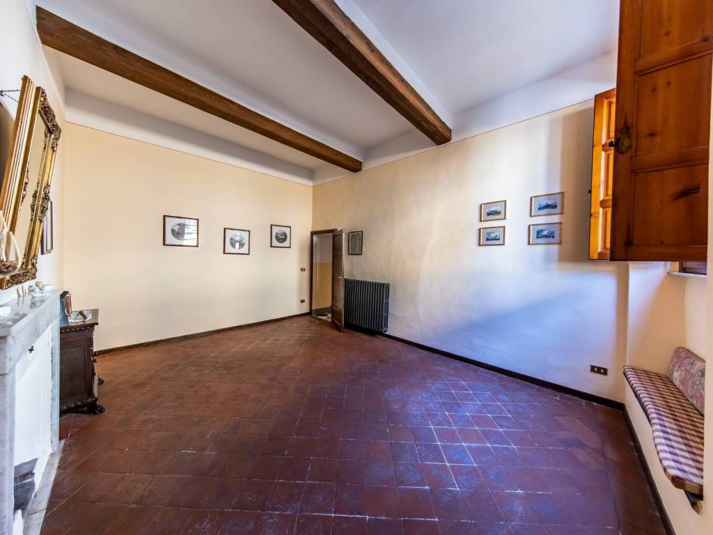 Appartamento a Pescia in Piazza Giuseppe Mazzini - Foto 3