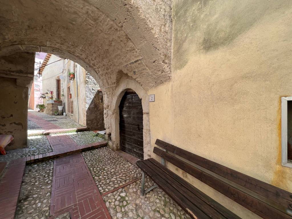 Immobile a Castelnuovo di farfa in Via Coronari - Foto 2