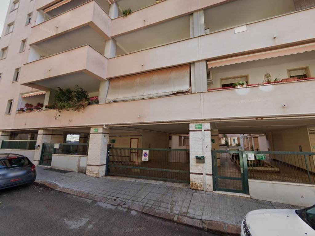Box / garage a Sassari in Via Filippo Addis - Foto 2