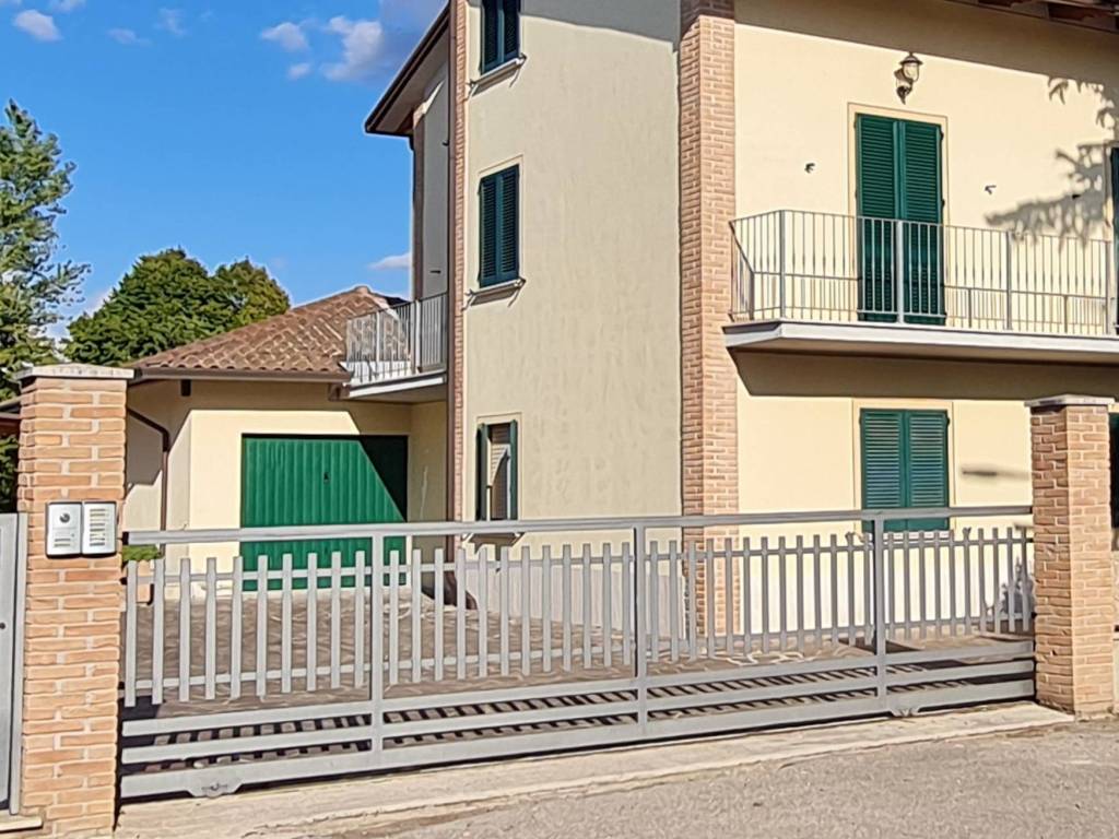 Appartamento a Deruta in Via Pietro Vannucci, 4 - Foto 3