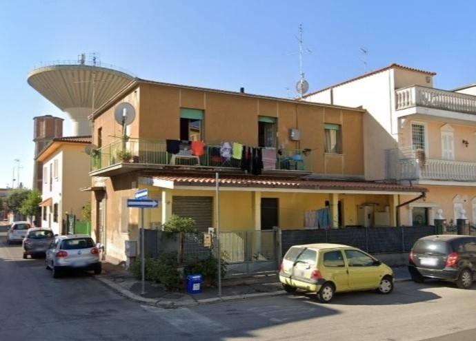 Palazzo / stabile a Aprilia in Via dei Gelsi - Foto 2