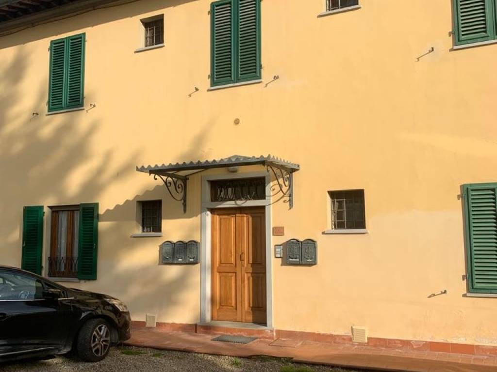 Rustico / casale a Prato in Via Roma - Foto 2