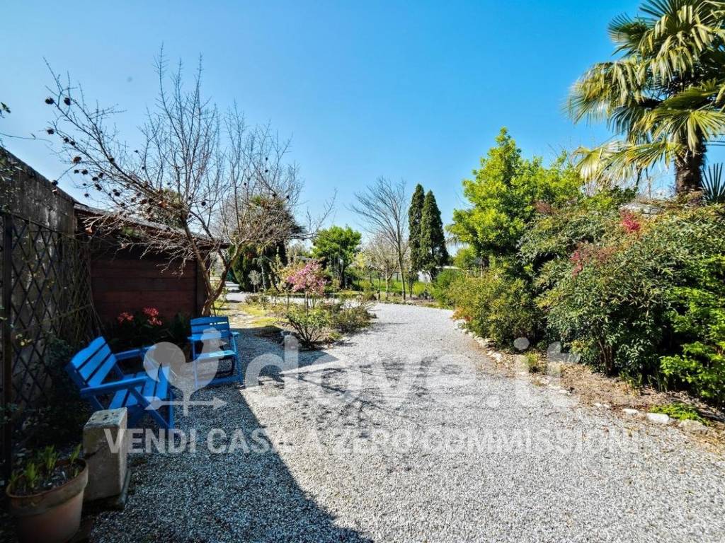 Rustico / casale a Valvasone arzene in Via Bando - Foto 5