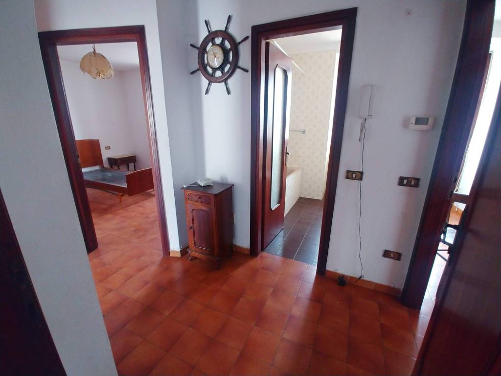 Appartamento a Carenno - Foto 2