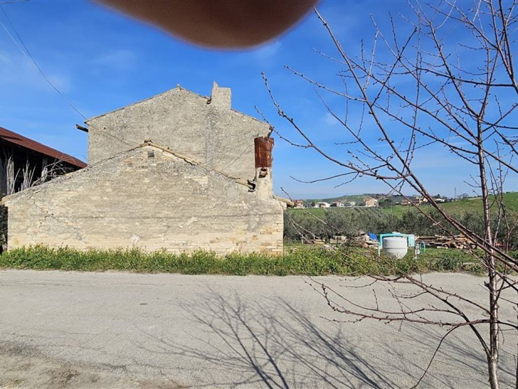 Rustico / casale a Lanciano in Contrada Rizzacorno - Foto 5