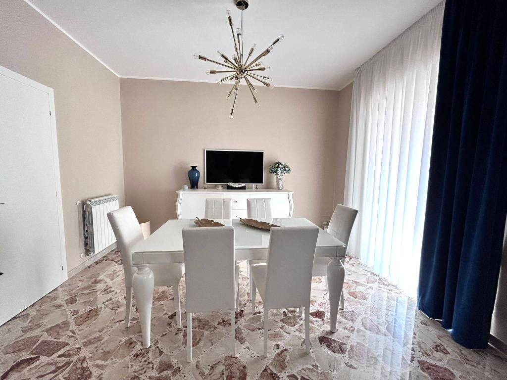 Appartamento a Siracusa in Viale Teracati - Foto 4