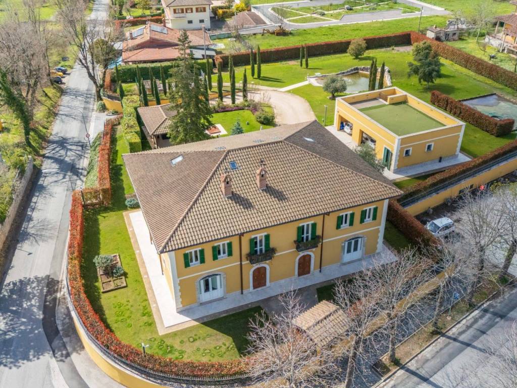 Villa a Cantalice in Via del Castello - Foto 3
