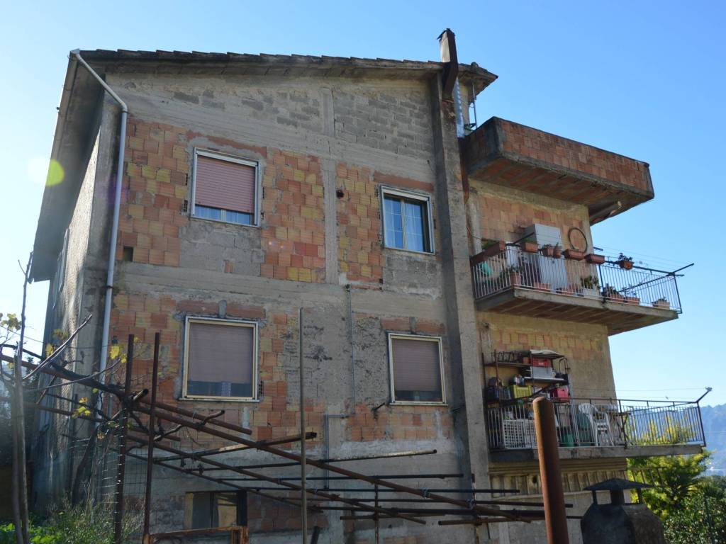 Casa indipendente a Salerno in Via Casa Manzo, 17 - Foto 5