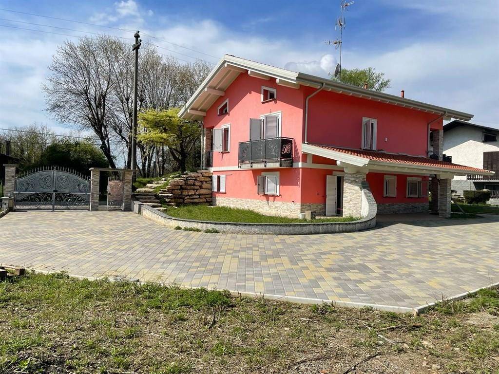 Villa a Albizzate in Via Montello - Foto 4