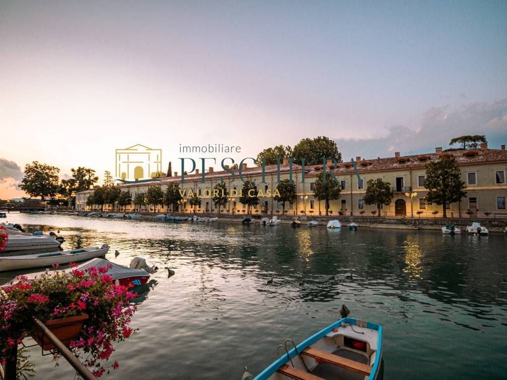 Appartamento a Peschiera del garda in Via Cordigero, 5 - Foto 4