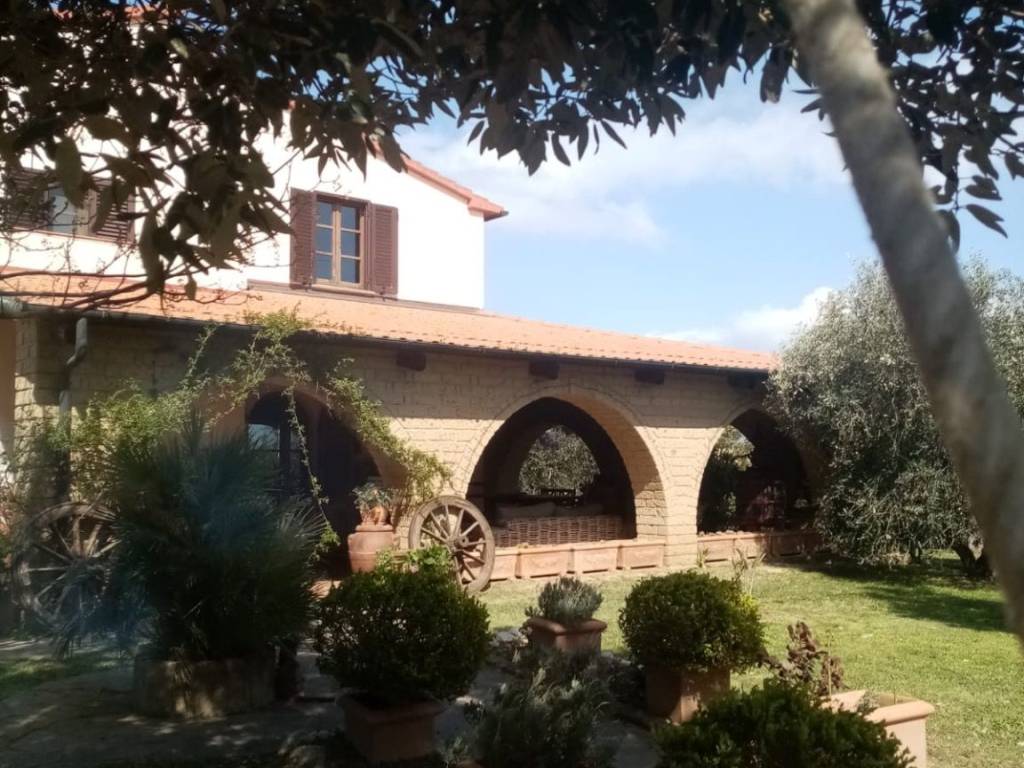 Villa a Piombino in Località Carbonifera - Foto 3