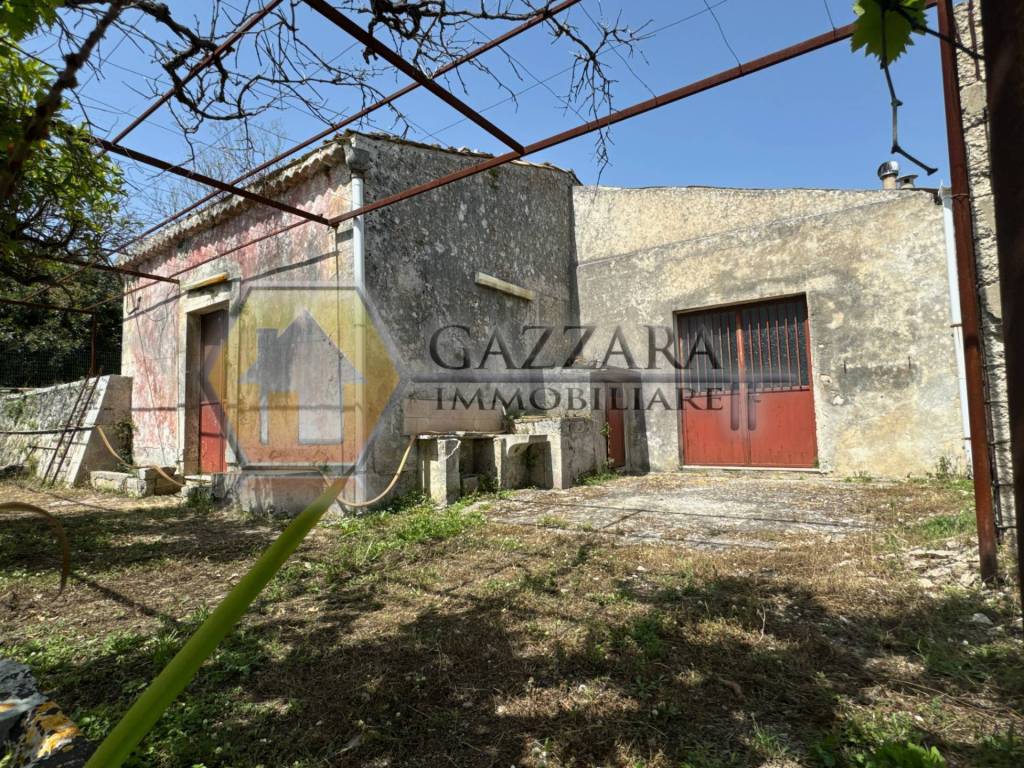 Terreno a Canicattini bagni in C.da Palombara - Foto 3