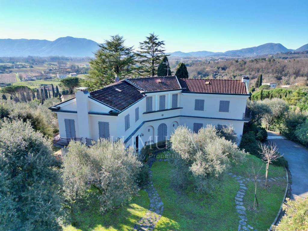Villa a Lucca in Via di Sant'Alessio - Foto 2