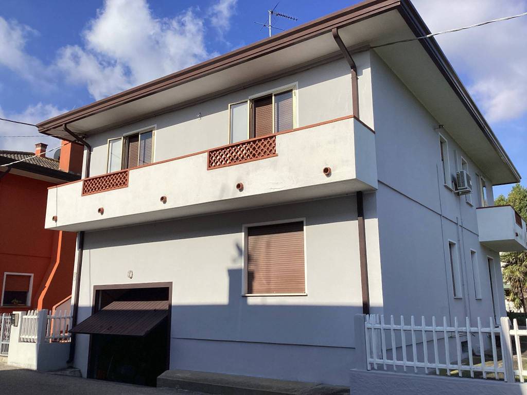 Villa a Porto tolle in Via Cesare Pavese, 7 - Foto 3